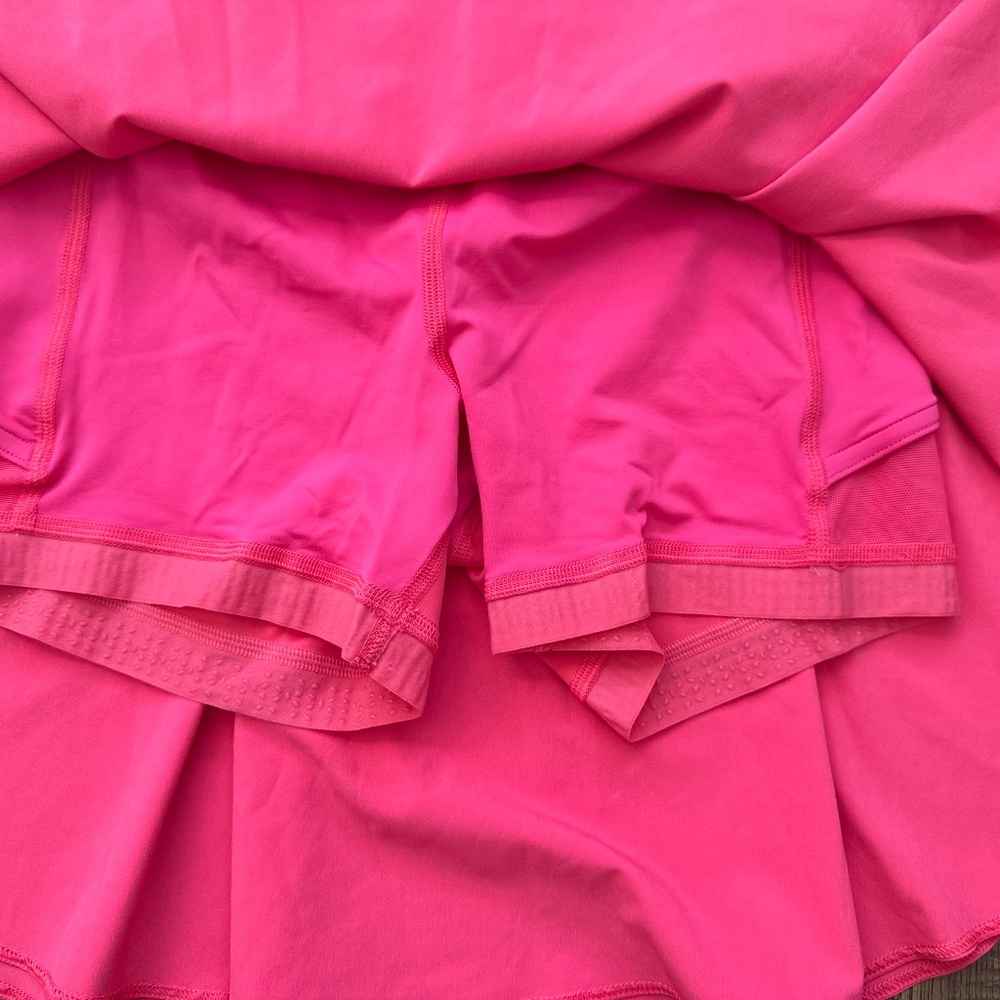 NWT Lululemon Court Rival High Rise Skirt Long Lip Gloss W8AH4T Women's Size 4 L - Picture 4 of 8